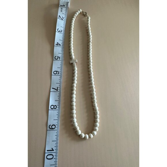White Howlite Beaded Necklace With Cross Accent & Lobster Clasp Closure - Picture 5 of 7